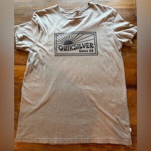 Quiksilver Beige Graphic Tee
